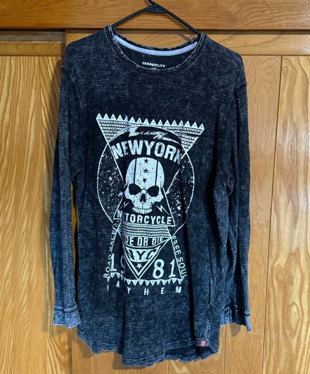 Vintage Y2K Tranquility Mayhem Skull Thermal Long Sleeve - XL